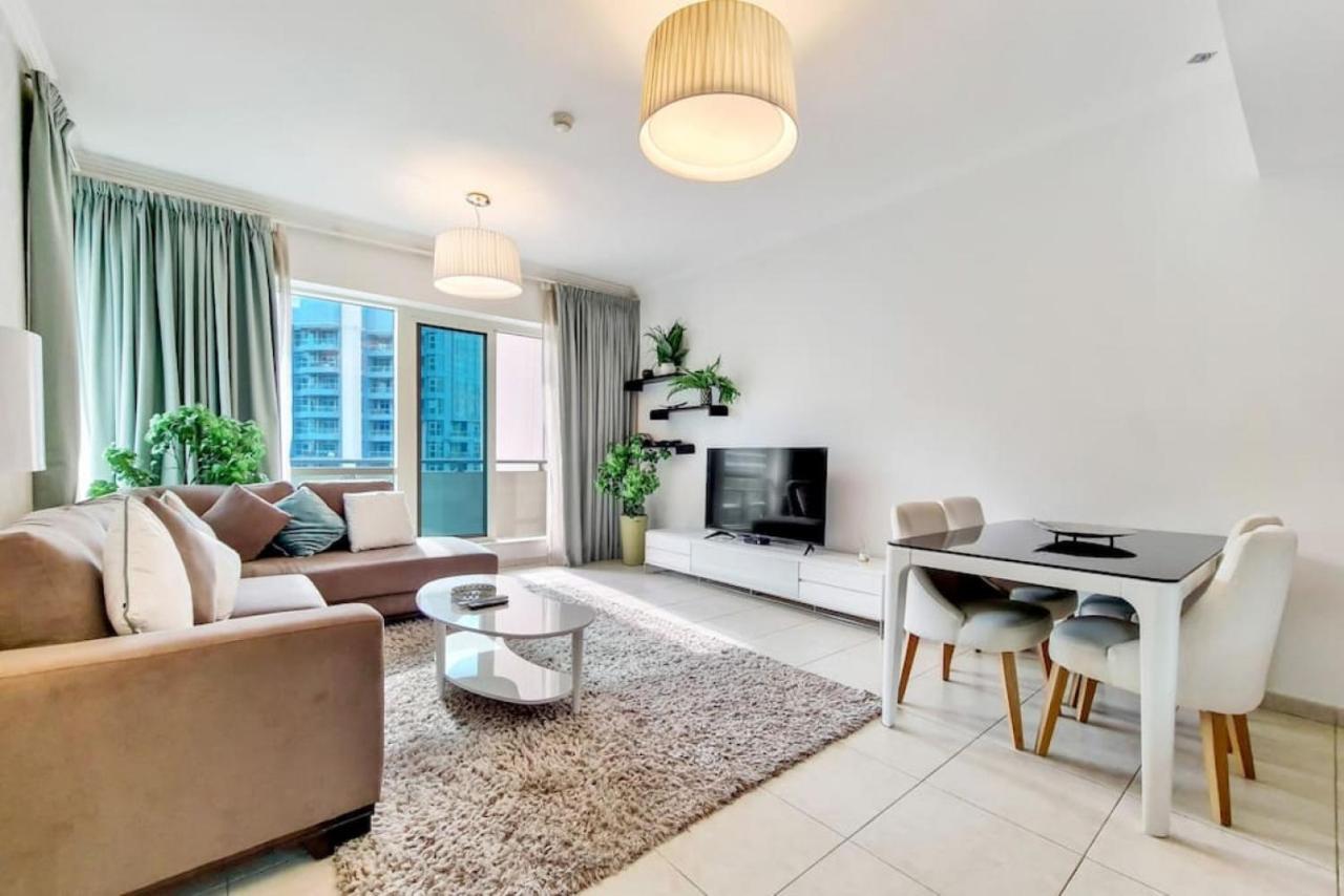 Al Majara 2, Dubai Marina - Tranquil One Bedroom Экстерьер фото